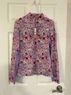 Hannah Childs Women’s Large Equestrian Sunshirt